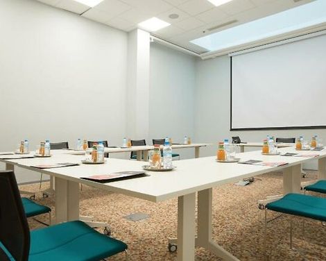 Ibis Casablanca Abdelmoumen-2