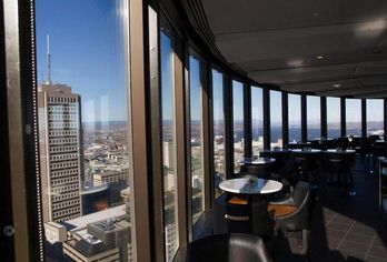 Hotel, Hôtel Le Concorde Québec