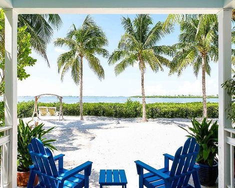 Parrot Key Hotel & Villas-3