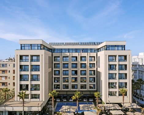 Royal G Hotel & Spa-1