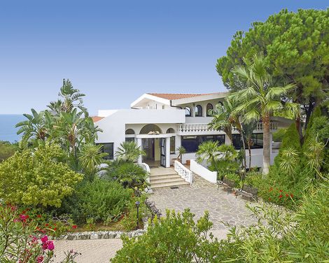 Hotel Villaggio Pineta Petto Bianco-2