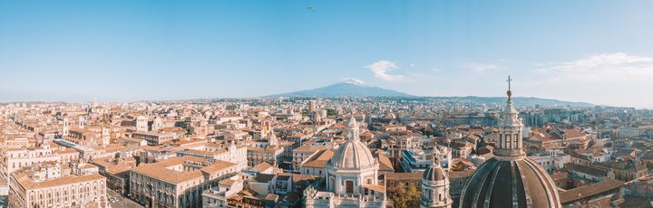 Ausblick über die Kathedral von Sant'Agata in Catania