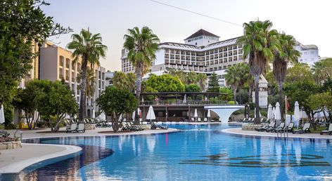 Horus Paradise Luxury Resort 