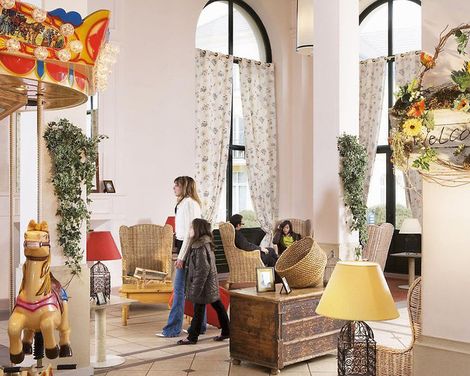 Campanile Val de France-2