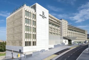 Hotel, Renaissance Porto Lapa Hotel
