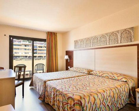 Best Alcázar Hotel & Apartamentos-0