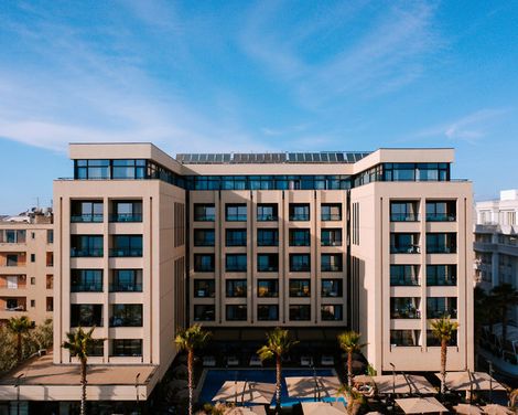 Royal G Hotel & Spa-3