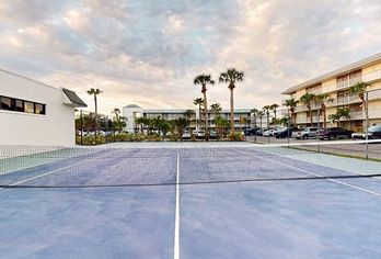 Hotel, Park Royal Orlando