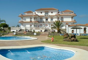 Hotel, Diufain