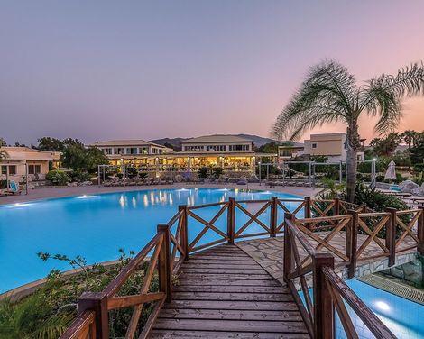 Natura Village Hotel & Spa-4
