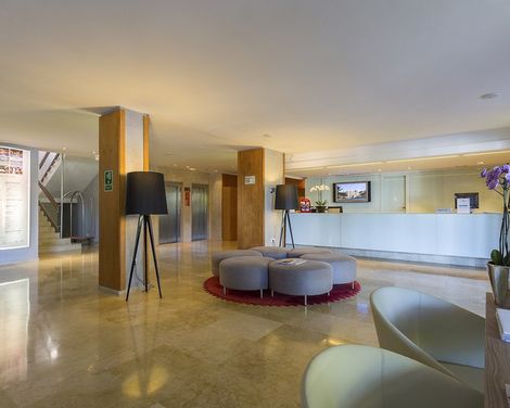 Palladium Hotel Cala Llonga-4