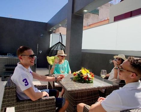 Valentina Beach Apartments & Suites-1