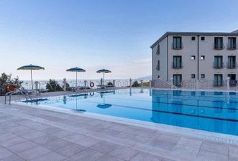 Hotel, Hotel Brancamaria