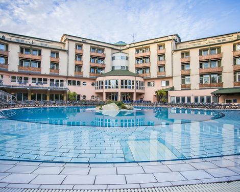 Lotus Therme Hotel & Spa-2