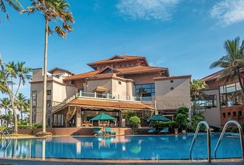 Hotel, Royal Palms Beach Hotel