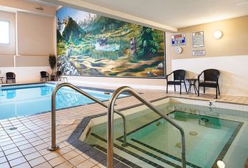 Hotel, Prestige Radium Hot Springs Resort