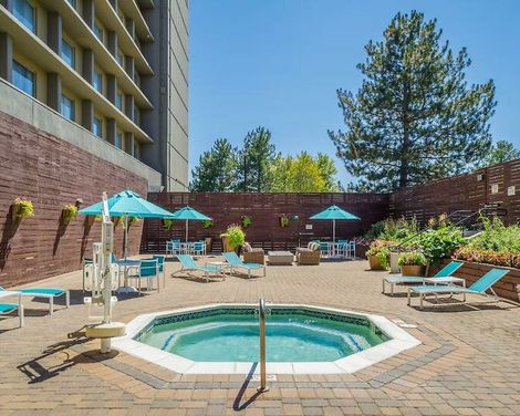 DoubleTree by Hilton Hotel Denver-1