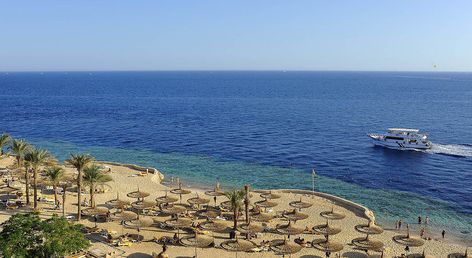 Reef Oasis Blue Bay Resort & Spa