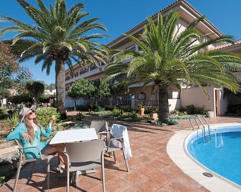 Hotel Voramar Formentera-1