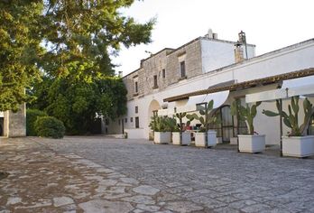 Hotel, Masseria Zanzara