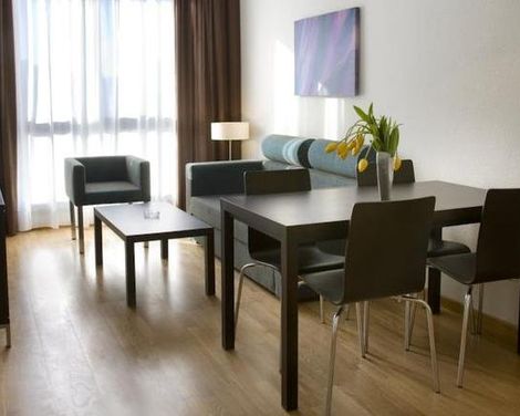 Aparthotel Compostela Suites-0