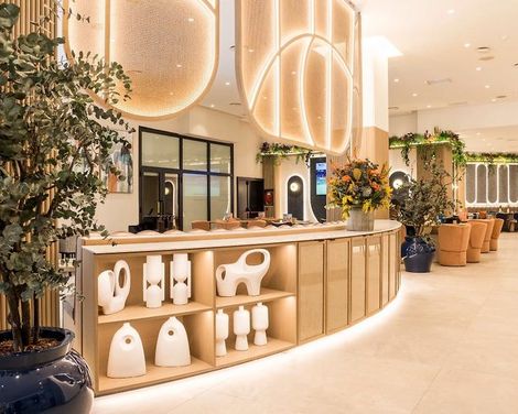 Hotel ILUNION Les Corts-4