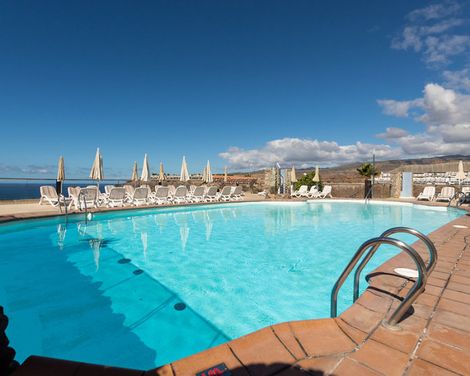 Holiday Club Jardin de Amadores-1