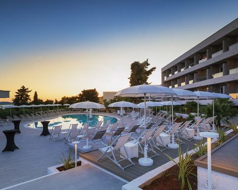 Pharos Hvar Bayhill Hotel-4