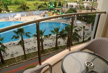 Hotel, LRS Lake & River Side Hotel & Spa