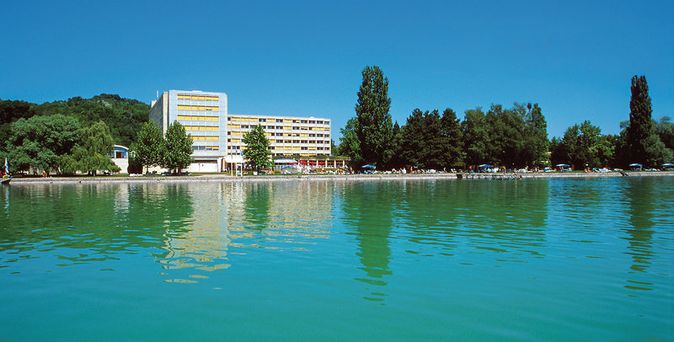 Club Tihany Hotel