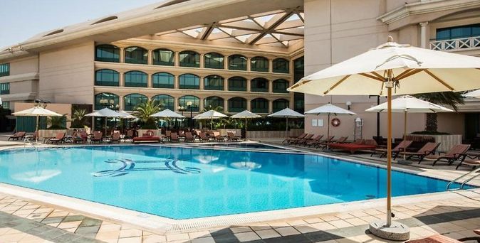 Mövenpick Dubai Grand Al Bustan