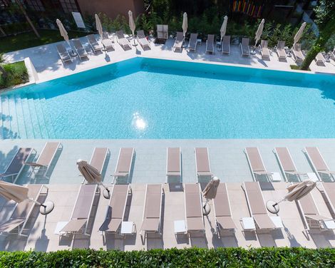 ibis Styles Golden Sands Roomer Hotel-0