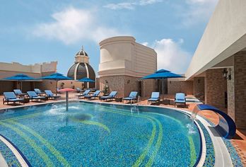 Hotel, Royal Rose Abu Dhabi, a Curio Collection by Hilton Affiliated Hotel