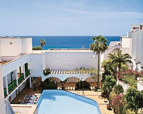 Aparthotel Esquinzo Y Monte del Mar-4