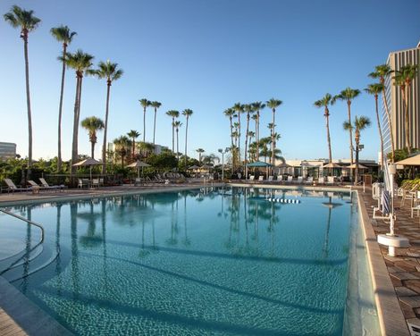 Doubletree by Hilton at the Entrance to Universal Orlando-4