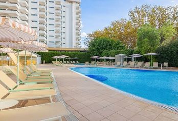 Hotel, SOL Guadalupe