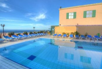 Hotel, Vivaldi Hotel