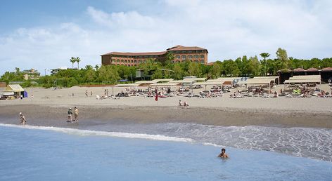 Club Turtas Beach Hotel