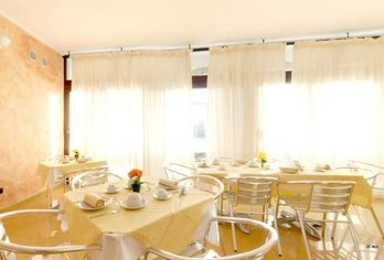 Hotel, Gli Ontani Hotel Residence