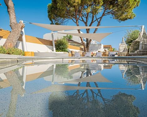 Samian Mare Hotel and Suites-4
