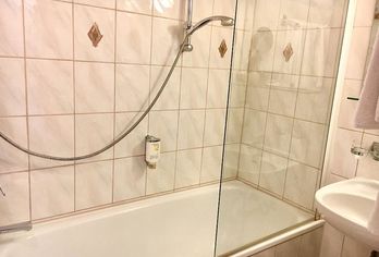 Hotel, Hotel Enziana Wien