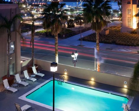 Hampton Inn San Diego Downtown-4