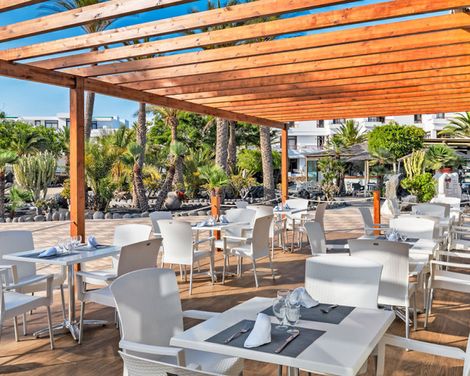 H10 Suites Lanzarote Gardens-3