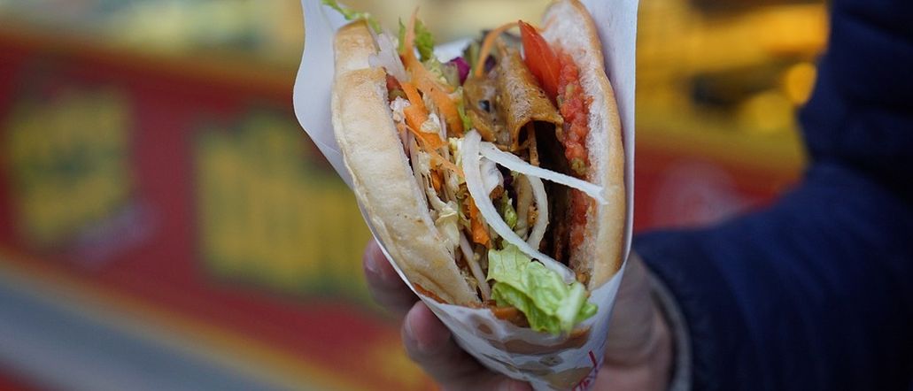 Kebab, Döner, Scharf, Lebensmittel, Vegan, Vegetarisch Nicht nur für Nachtschwärmer nicht wegzudenken – der Döner Kebab.