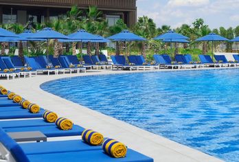 Hotel, Mövenpick Resort Al Marjan Island