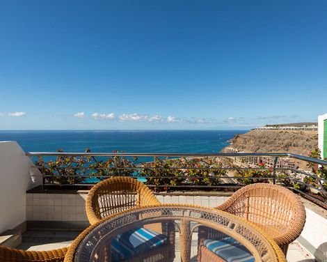 Holiday Club Jardin de Amadores-2