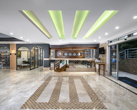 Club Big Blue Suite Hotel-3