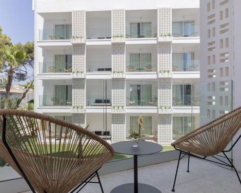 HM Ayron Park - Adults Only-2