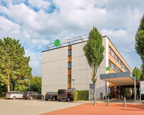 H+ Hotel Bochum -1