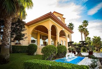 Hotel, Ohtels La Hacienda